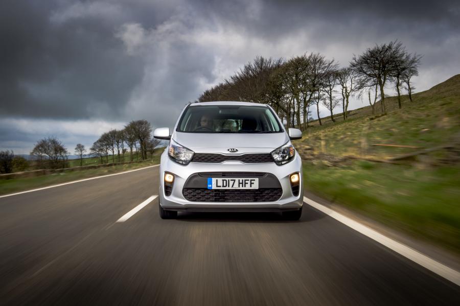  Kia Picanto 2017 года  (UK) (фото 26 из 80)